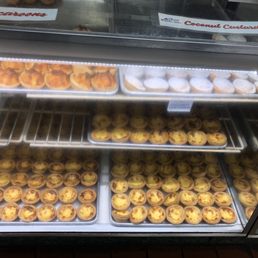 Custard cups