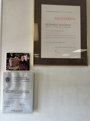 Roland's Swiss Pastry & Bakery by null