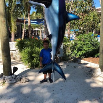 Skipper's Dockside - Seafood Near Me - Key Largo, Florida