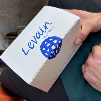 Levain Bakery - Cookie box - Bakeries Near Me - Chicago, Illinois Levain Bakery - Cookie box - Bakeries Near Me - Chicago, Illinois
