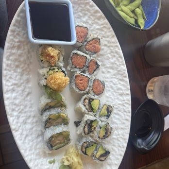 Sushi Kaiyo - Eel Roll Shrimp Tempura Roll, Spicy Salmon Roll and Edamame - Sushi Bars Near Me - Mineola, New York Sushi Kaiyo - Eel Roll Shrimp Tempura Roll, Spicy Salmon Roll and Edamame - Sushi Bars Near Me - Mineola, New York