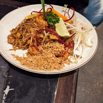 Chiang Mai - Famous Pad Thai (shrimp) - Thai Near Me - Toronto, Ontario Chiang Mai - Famous Pad Thai (shrimp) - Thai Near Me - Toronto, Ontario