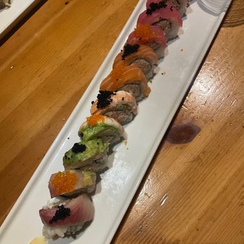 Umi Sake House - Rainbow Roll - Sushi Bars Near Me - Seattle, Washington Umi Sake House - Rainbow Roll - Sushi Bars Near Me - Seattle, Washington