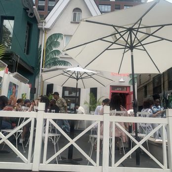 Chubby's Jamaican Kitchen - Patio seats - Caribbean Near Me - Toronto, Ontario Chubby's Jamaican Kitchen - Patio seats - Caribbean Near Me - Toronto, Ontario