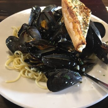 Angelo’s Taverna - Italian Near Me - Denver, Colorado