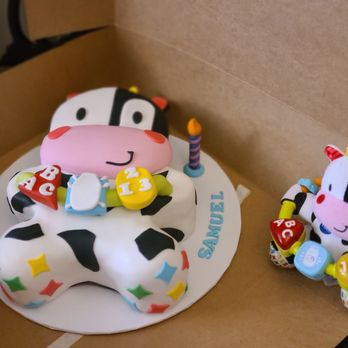 Heavenly Crumbs - Cake and inspiration - Bakeries Near Me - Brooklyn, New York