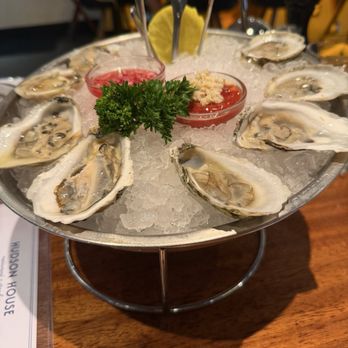 Hudson House - Oysters - American Near Me - Dallas, Texas Hudson House - Oysters - American Near Me - Dallas, Texas