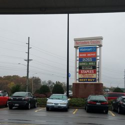 Barnes & Noble - There's nothing Noble about what I do in Barns