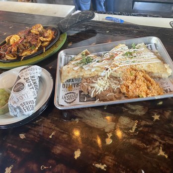 Catrinas Tacos and Tequila Bar - Fajitas for 2 Quesadillas - Mexican Near Me - Tampa, Florida Catrinas Tacos and Tequila Bar - Fajitas for 2 Quesadillas - Mexican Near Me - Tampa, Florida