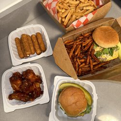 Teddy's Bar and Grill