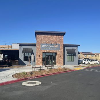 kitchen747 - Kitchen 747 - Pizza Near Me - Roseville, California