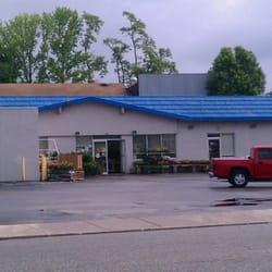 Young's Produce