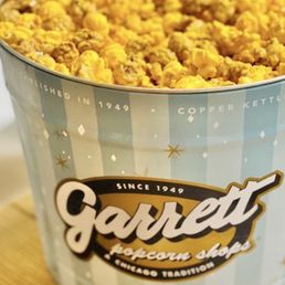 Fancy salty sweet Garrett cheddar/caramel that can't be beat. Moi fave. Happy Holidays!