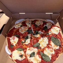 Spinners Pizza - Margarita