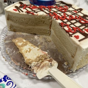 I Heart Cake - Nice layers and perfectly moist. - Patisserie/Cake Shop Near Me - San Dimas, California I Heart Cake - Nice layers and perfectly moist. - Patisserie/Cake Shop Near Me - San Dimas, California