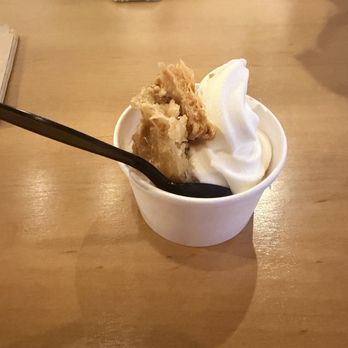 Pitaki - Frozen yogurt with baklava - Greek Near Me - Chicago, Illinois Pitaki - Frozen yogurt with baklava - Greek Near Me - Chicago, Illinois