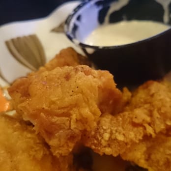 Hooters - Dry wings. - Sports Bars Near Me - Rohnert Park, California
