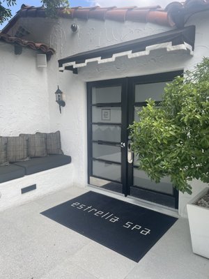 Estrella Spa by null
