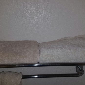 Primm Valley Resort - Stained towels - Hotels Near Me - Primm, Nevada Primm Valley Resort - Stained towels - Hotels Near Me - Primm, Nevada