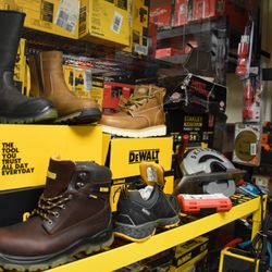 Los Martinez Home Improvement & Tools