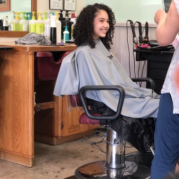 Laconner Hair Design - Barbers Near Me - La Conner, Washington Laconner Hair Design - Barbers Near Me - La Conner, Washington