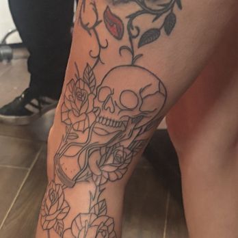 MacKenzies Tattoo - Leg with only outline work, picture doesn't do it justice. Check out their facebook page! - Tattoo Near Me - Carmel, New York MacKenzies Tattoo - Leg with only outline work, picture doesn't do it justice. Check out their facebook page! - Tattoo Near Me - Carmel, New York