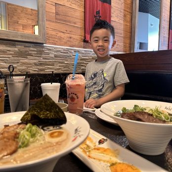 Wu's Ramen - Ramen Near Me - Orland Park, Illinois