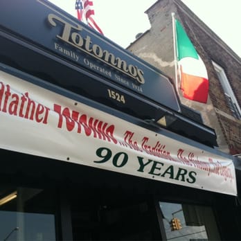 Totonno's - Pizza Near Me - Brooklyn, New York Totonno's - Pizza Near Me - Brooklyn, New York