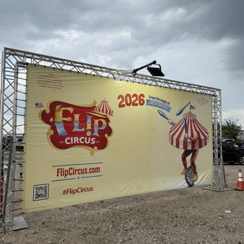 Yelp Night: Flip Circus - Houston - Doing it for the gram - Yelp Events Near Me - Houston, Texas Yelp Night: Flip Circus - Houston - Doing it for the gram - Yelp Events Near Me - Houston, Texas