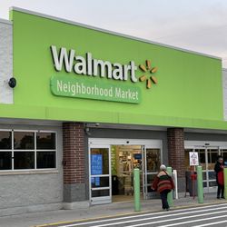 Walmart Neighborhood Market - Outside signage
