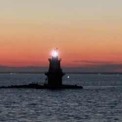 Orient Point Light