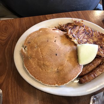 Redwood Cafe - New American Near Me - Cambria, California Redwood Cafe - New American Near Me - Cambria, California