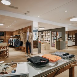 Das Kronthaler****S - Shoppingmeile LustBOXX
