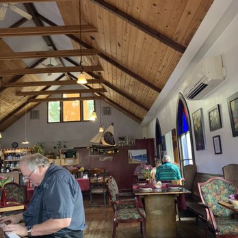 Our Daily Bread Restaurant - A piano player serenaded us - American Near Me - Veneta, Oregon