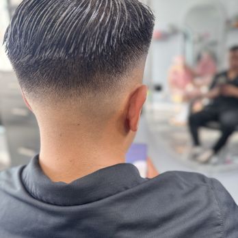 PR barber & Beauty Salon - Barbers Near Me - Pico Rivera, California PR barber & Beauty Salon - Barbers Near Me - Pico Rivera, California