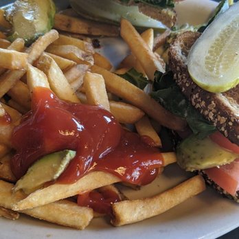 Annette's Westgate - American Near Me - Salem, Oregon