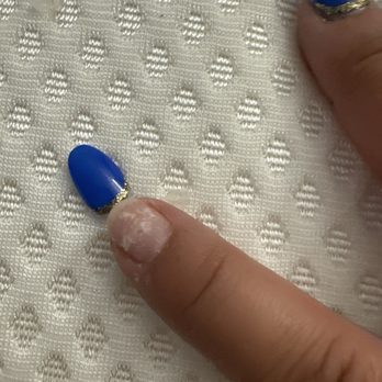 Lady's Nails - This is my confirmation of their bad extended nail service. I hadn't even made two weeks! - Nail Salons Near Me - Palatine, Illinois