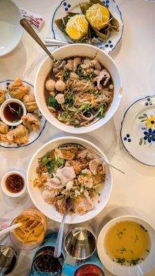 555 Boat Noodles by null