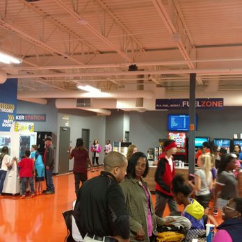Sky Zone Trampoline Park - Sitting area and food - Trampoline Parks Near Me - White Plains, Maryland Sky Zone Trampoline Park - Sitting area and food - Trampoline Parks Near Me - White Plains, Maryland