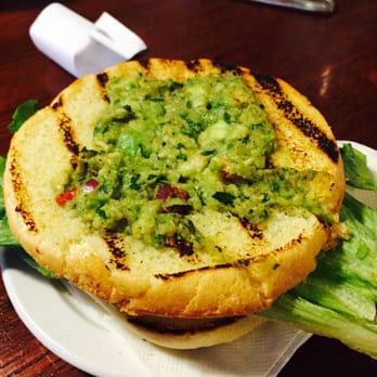 UNO Pizzeria & Grill - Looks like Guacamole to me! - Pizza Near Me - Saginaw, Michigan UNO Pizzeria & Grill - Looks like Guacamole to me! - Pizza Near Me - Saginaw, Michigan