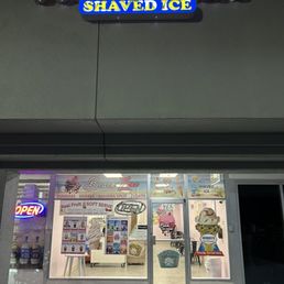 Exterior photo of Beachzone Ice Cream & Shaved Ice - St. Pete Beach, Florida Exterior photo of Beachzone Ice Cream & Shaved Ice - St. Pete Beach, Florida