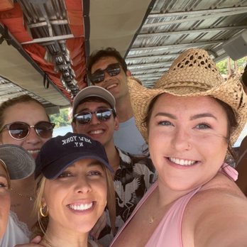 Pontoon Saloon - on the pontoon! - Boat Tours Near Me - Nashville, Tennessee Pontoon Saloon - on the pontoon! - Boat Tours Near Me - Nashville, Tennessee