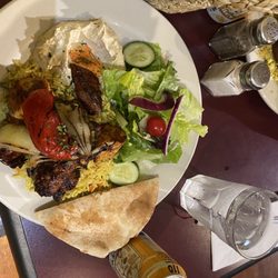 Al Zaytouna - Kebob platter
