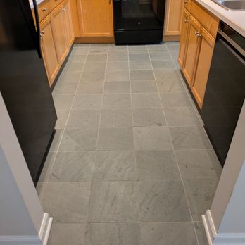 Wiz Team - After kitchen cleaning - Carpet Cleaning Near Me - Lake Forest, Illinois Wiz Team - After kitchen cleaning - Carpet Cleaning Near Me - Lake Forest, Illinois