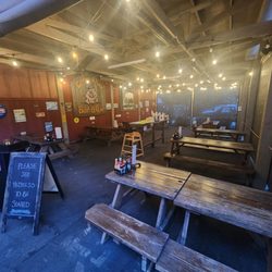 Green River BBQ