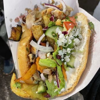 Mustafas Gemüse Kebap - Grilled chicken doner - Food Stands Near Me - Berlin, BE Mustafas Gemüse Kebap - Grilled chicken doner - Food Stands Near Me - Berlin, BE