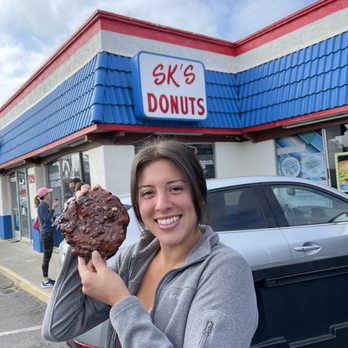 Sk's Donuts - Donuts Near Me - Oceanside, California Sk's Donuts - Donuts Near Me - Oceanside, California