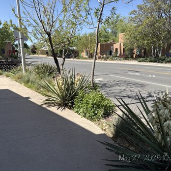 Canyon Road - Art Galleries Near Me - Santa Fe, New Mexico