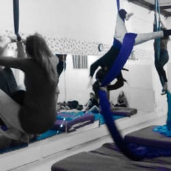 Studio Style - Acro tela y Lira. Miercoles y Viernes 19-20.30h Sabados 12.30