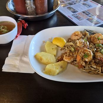 RiceString Noodle Shack - W/soup - Cambodian Near Me - Cerritos, California RiceString Noodle Shack - W/soup - Cambodian Near Me - Cerritos, California